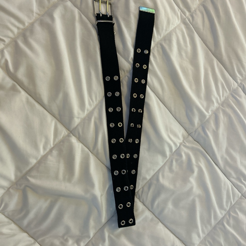 Tilly's Black and Silver Leather Belt